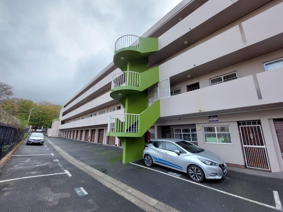 To Let 2 Bedroom Property for Rent in Rondebosch Western Cape